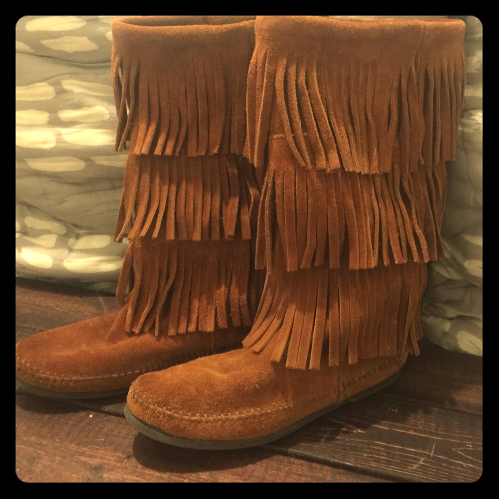Minnetonka Fringe Boots